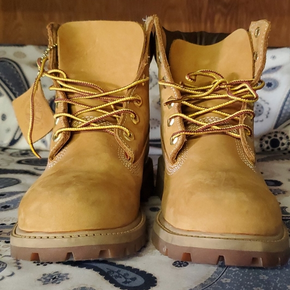 TIMBERLAND - Picture 2 of 8